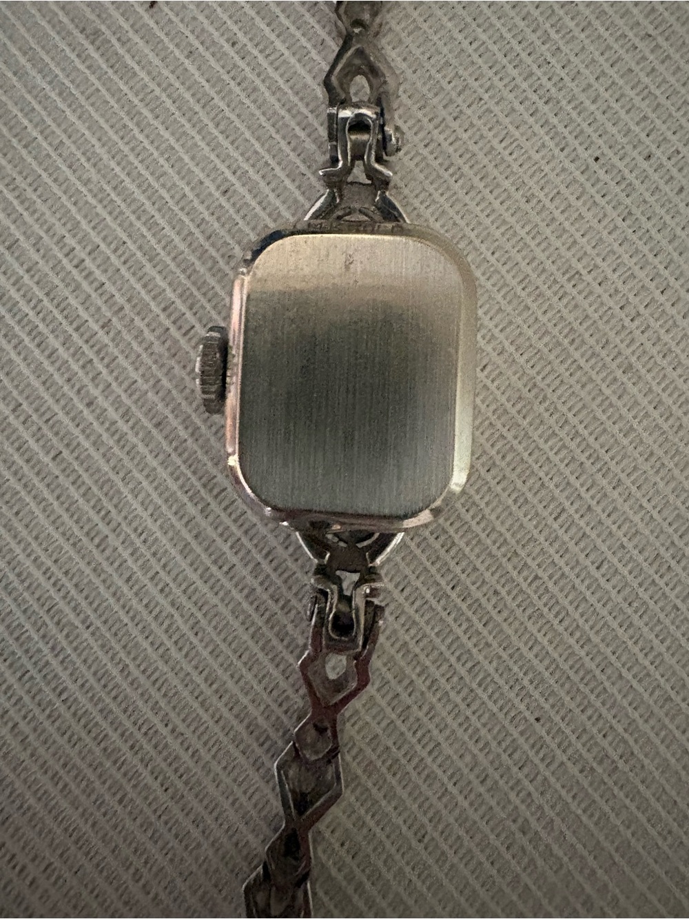 Girard-Perregaux Vintage Swiss Ladies Watch — Silver & Cream - Picture 7 of 11